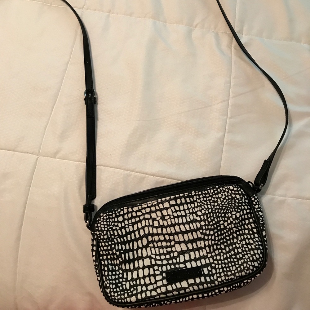 Small Vera Bradley crossover